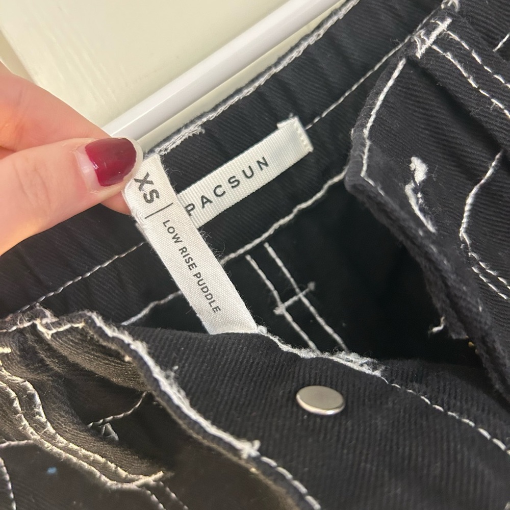 Black Cargo-style jeans